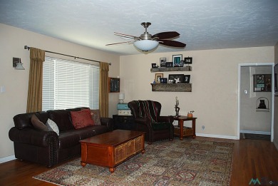 1950s home with updated electrical, mechanical, and plumbing on Truth Or Consequence City Golf Course in New Mexico - for sale on GolfHomes.com, golf home, golf lot