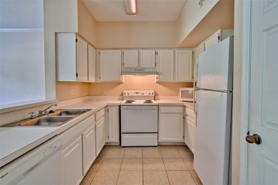 Stylish Ground-Floor 2BR/2BA Condo in The Links at Haile on Haile Plantation Golf and Country Club in Florida - for sale on GolfHomes.com, golf home, golf lot