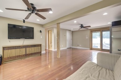 Welcome 27 Suzanne Lane, a sprawling hi ranch in the heart of on Bethpage State Park Golf Course - Black in New York - for sale on GolfHomes.com, golf home, golf lot