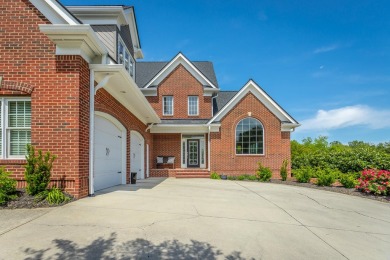 Welcome to 5713 Topsail Greens Dr in the desirable Eagle Bluff on Eagle Bluff Golf Club in Tennessee - for sale on GolfHomes.com, golf home, golf lot