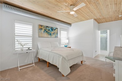 GREAT LOCATION & NO FLOOD INSURANCE REQUIRED! Step into a newer on Eagle Ridge Golf and Tennis Club in Florida - for sale on GolfHomes.com, golf home, golf lot