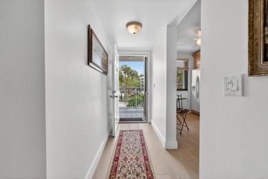 SPACIOUS & BRIGHT 2nd floor condo,  1442 sqft 2-bedroom on Bear Lakes Country Club in Florida - for sale on GolfHomes.com, golf home, golf lot