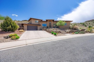 You won't find another home in Redlands Mesa at a better price! on The Golf Club At Redlands Mesa in Colorado - for sale on GolfHomes.com, golf home, golf lot