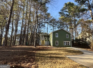 Completely remodeled/upgraded 3-bedroom & 2-bathroom home on Turtle Cove Golf Course in Georgia - for sale on GolfHomes.com, golf home, golf lot