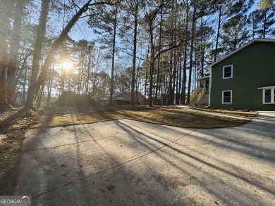 Completely remodeled/upgraded 3-bedroom & 2-bathroom home on Turtle Cove Golf Course in Georgia - for sale on GolfHomes.com, golf home, golf lot