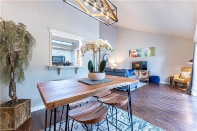 Welcome To Your Next Investment! This Fabulous, Updated Townhome on Bella Vista - Metfield Golf Complex and Country Club in Arkansas - for sale on GolfHomes.com, golf home, golf lot