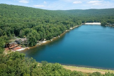 5 bedroom lakefront at upscale Eagle Rock Golf & Ski Resort! on Eagle Rock Golf Course in Pennsylvania - for sale on GolfHomes.com, golf home, golf lot