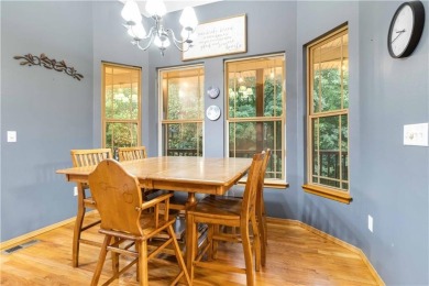 Welcome to 3 Par Lane in Bella Vista! This beautifully on Bella Vista - Metfield Golf Complex and Country Club in Arkansas - for sale on GolfHomes.com, golf home, golf lot