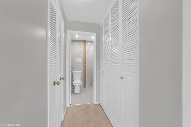 Perfect 2 Bedroom, 2 Bath Condo in Mallard Cove! Prepare to fall on Arlington Lakes Golf Club in Illinois - for sale on GolfHomes.com, golf home, golf lot