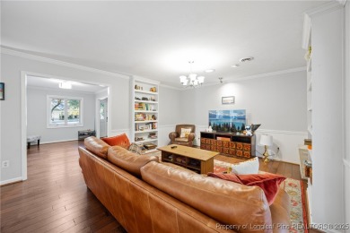 Discover this charming Pinehurst retreat in an ideal blend of on Pinehurst Resort and Country Club in North Carolina - for sale on GolfHomes.com, golf home, golf lot