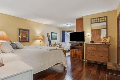 GOLF COURSE VIEWS! Desirable CARROLLWOOD VILLAGE condo/townhome on Carrollwood Country Club in Florida - for sale on GolfHomes.com, golf home, golf lot