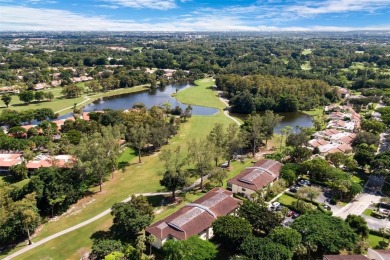 Welcome to this lovely 3-bedroom, 2-bathroom condo located in on  in Florida - for sale on GolfHomes.com, golf home, golf lot
