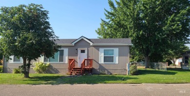 ANOTHER PRICE REDUCTION!!   This very lovely home sits on a on Rolling Hills Golf Course in Idaho - for sale on GolfHomes.com, golf home, golf lot