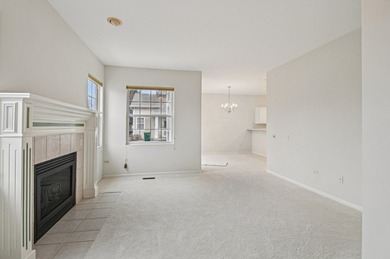 Lovely 2-bedroom, 1.5-bath townhome located in the highly on Whisper Creek Golf Club in Illinois - for sale on GolfHomes.com, golf home, golf lot