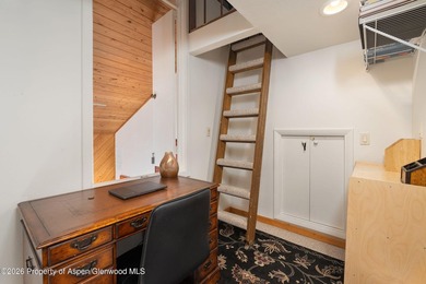 This Snowmass Villa townhome is truly a Jewel box -comfortable on The Snowmass Club in Colorado - for sale on GolfHomes.com, golf home, golf lot