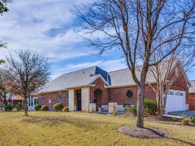 Welcome to this meticulously maintained home in the highly on Frisco Lakes Golf Course in Texas - for sale on GolfHomes.com, golf home, golf lot