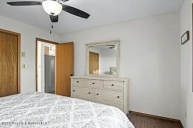 Welcome to this beautifully updated 3bd/3ba home, ideally on The Hideout Golf in Pennsylvania - for sale on GolfHomes.com, golf home, golf lot