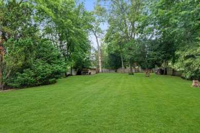 Welcome to This Inviting Colonial Nestled on a Dead-End Block on Hempstead Golf Club in New York - for sale on GolfHomes.com, golf home, golf lot