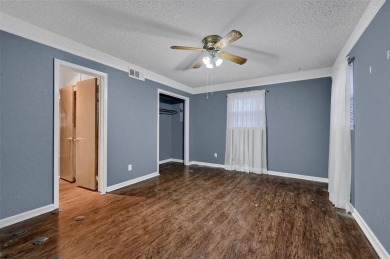 ocation Location Location! You have so many possibilities with on Lake Kiowa Golf Course in Texas - for sale on GolfHomes.com, golf home, golf lot