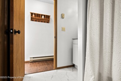 Welcome to this beautifully updated 3bd/3ba home, ideally on The Hideout Golf in Pennsylvania - for sale on GolfHomes.com, golf home, golf lot