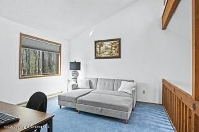 Welcome to this beautifully updated 3bd/3ba home, ideally on The Hideout Golf in Pennsylvania - for sale on GolfHomes.com, golf home, golf lot