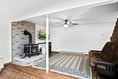 Welcome to this beautifully updated 3bd/3ba home, ideally on The Hideout Golf in Pennsylvania - for sale on GolfHomes.com, golf home, golf lot