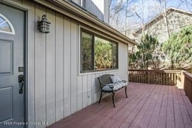 Welcome to this beautifully updated 3bd/3ba home, ideally on The Hideout Golf in Pennsylvania - for sale on GolfHomes.com, golf home, golf lot