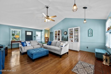 Welcome to this beautiful 3-bedroom, 2-bath home nestled in the on Harbour Point Golf Club in North Carolina - for sale on GolfHomes.com, golf home, golf lot