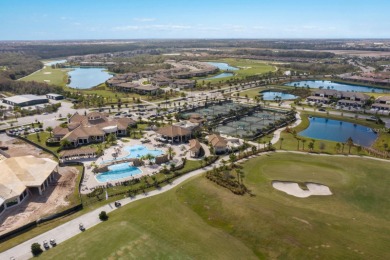 LAKEWOOD NATIONAL - TURNKEY FURNISHED ARBOR MODEL!  Great on Lakewood National Golf Club in Florida - for sale on GolfHomes.com, golf home, golf lot