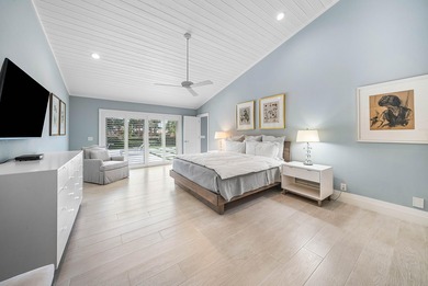 Turnkey sophisticated luxury! Unparalleled, high-end on Bocaire Country Club in Florida - for sale on GolfHomes.com, golf home, golf lot