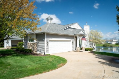 This immaculate 2 bedroom, 2 1/2 bath condo in The Links at on The Links At Rolling Meadows in Michigan - for sale on GolfHomes.com, golf home, golf lot