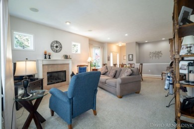 This immaculate 2 bedroom, 2 1/2 bath condo in The Links at on The Links At Rolling Meadows in Michigan - for sale on GolfHomes.com, golf home, golf lot