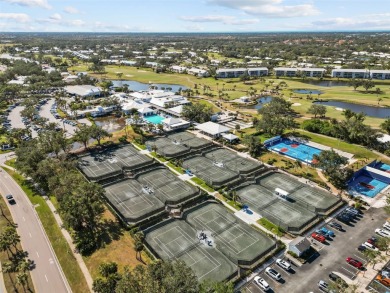 One or more photo(s) has been virtually staged. Welcome to the on Plantation Golf and Country Club in Florida - for sale on GolfHomes.com, golf home, golf lot