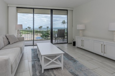 2 bedroom / 2 bath condo directly on beach in Jupiter. Ideal for on Jupiter Dunes Golf Course in Florida - for sale on GolfHomes.com, golf home, golf lot