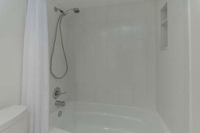 2 bedroom / 2 bath condo directly on beach in Jupiter. Ideal for on Jupiter Dunes Golf Course in Florida - for sale on GolfHomes.com, golf home, golf lot