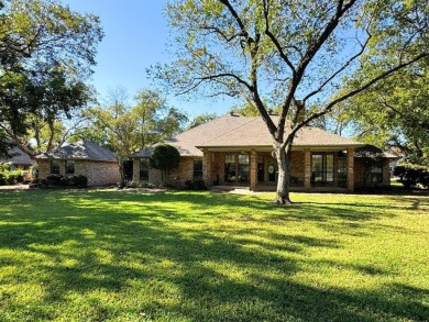 Charming Home in Gated Pecan Plantation with Versatile Studio on Pecan Plantation Country Club in Texas - for sale on GolfHomes.com, golf home, golf lot