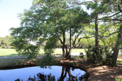 Unique, 1st floor villa, end unit, remodeled w/ a more open on The Plantation Course At Edisto in South Carolina - for sale on GolfHomes.com, golf home, golf lot
