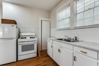 Welcome to this charming cottage nestled on a picturesque on Stevens Park Golf Course in Texas - for sale on GolfHomes.com, golf home, golf lot