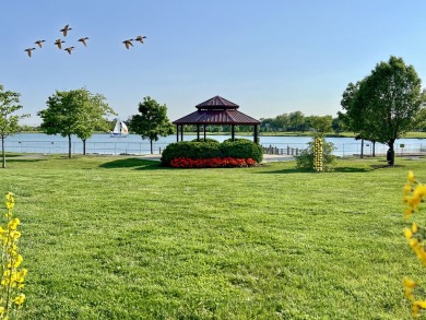 Prime Location: Directly across from the picturesque Lake Park! on Lake Park Golf Course in Illinois - for sale on GolfHomes.com, golf home, golf lot