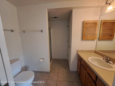 Welcome to 792 Castle Valley Blvd, a well-maintained 2-bedroom on Lakota Canyon Ranch and Golf Club in Colorado - for sale on GolfHomes.com, golf home, golf lot