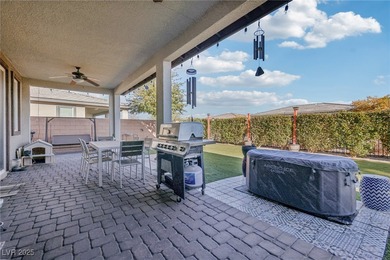 ENJOY COMFORTABLE LIVING IN THIS LOVELY 2-BEDROOM, 2-BATHROOM on Mountain Falls Golf Course in Nevada - for sale on GolfHomes.com, golf home, golf lot