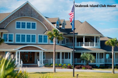 ACTIVE SHORT-TERM RENTAL LICENSE!Welcome to this beautifully on The Seabrook Island Club in South Carolina - for sale on GolfHomes.com, golf home, golf lot