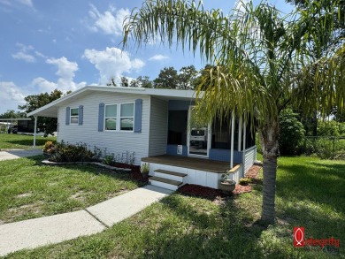 BEAUTIFULLY RENOVATED 2 BED, 2 BATH HOME LOCATED 7 MILES FROM on Rolling Green Golf Course in Florida - for sale on GolfHomes.com, golf home, golf lot