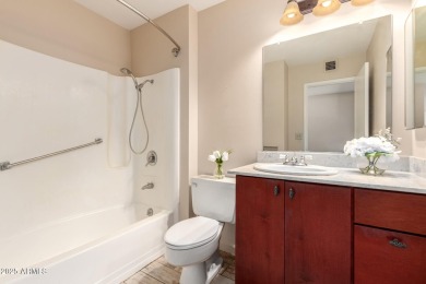 Discover Sun City Living in this charming 2-bed, 2-bath Gemini on Sun City Lakes West and East in Arizona - for sale on GolfHomes.com, golf home, golf lot
