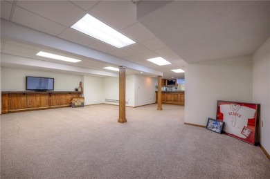 STUNNING ESTATE in coveted Lakewood Oaks blends character and on Lakewood Oaks Golf Club, Ltd. in Missouri - for sale on GolfHomes.com, golf home, golf lot