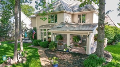 STUNNING ESTATE in coveted Lakewood Oaks blends character and on Lakewood Oaks Golf Club, Ltd. in Missouri - for sale on GolfHomes.com, golf home, golf lot