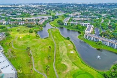 Fully renovated 2-Bed, 2-Bath Condo in 55+Community at WYNMOOR on Wynmoor Golf Course in Florida - for sale on GolfHomes.com, golf home, golf lot