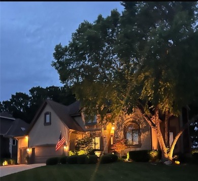 STUNNING ESTATE in coveted Lakewood Oaks blends character and on Lakewood Oaks Golf Club, Ltd. in Missouri - for sale on GolfHomes.com, golf home, golf lot