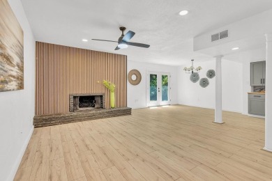 Welcome to this charming 2-bedroom, 2-bathroom home nestled in on Hide-A-Way Lake Golf Course in Texas - for sale on GolfHomes.com, golf home, golf lot