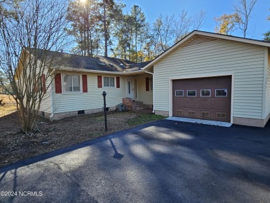 25K PRICE REDUCTION!!

Home inspection report has been on River Bend Golf and Country Club in North Carolina - for sale on GolfHomes.com, golf home, golf lot